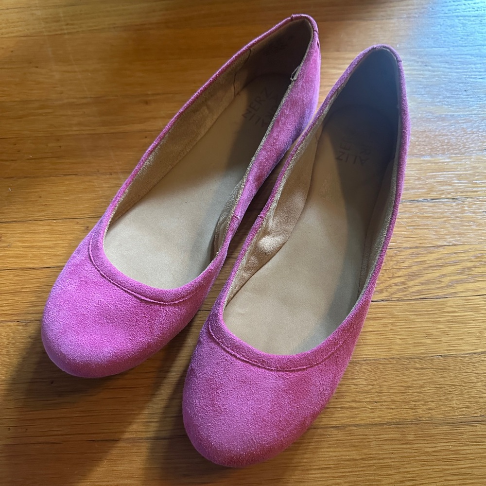 Naturalizer Brittany Ballet Flat in Pink Suede, Size 10N
